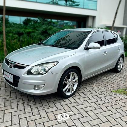 HYUNDAI I30 2.0 MPI 16V GASOLINA 4P MANUAL
